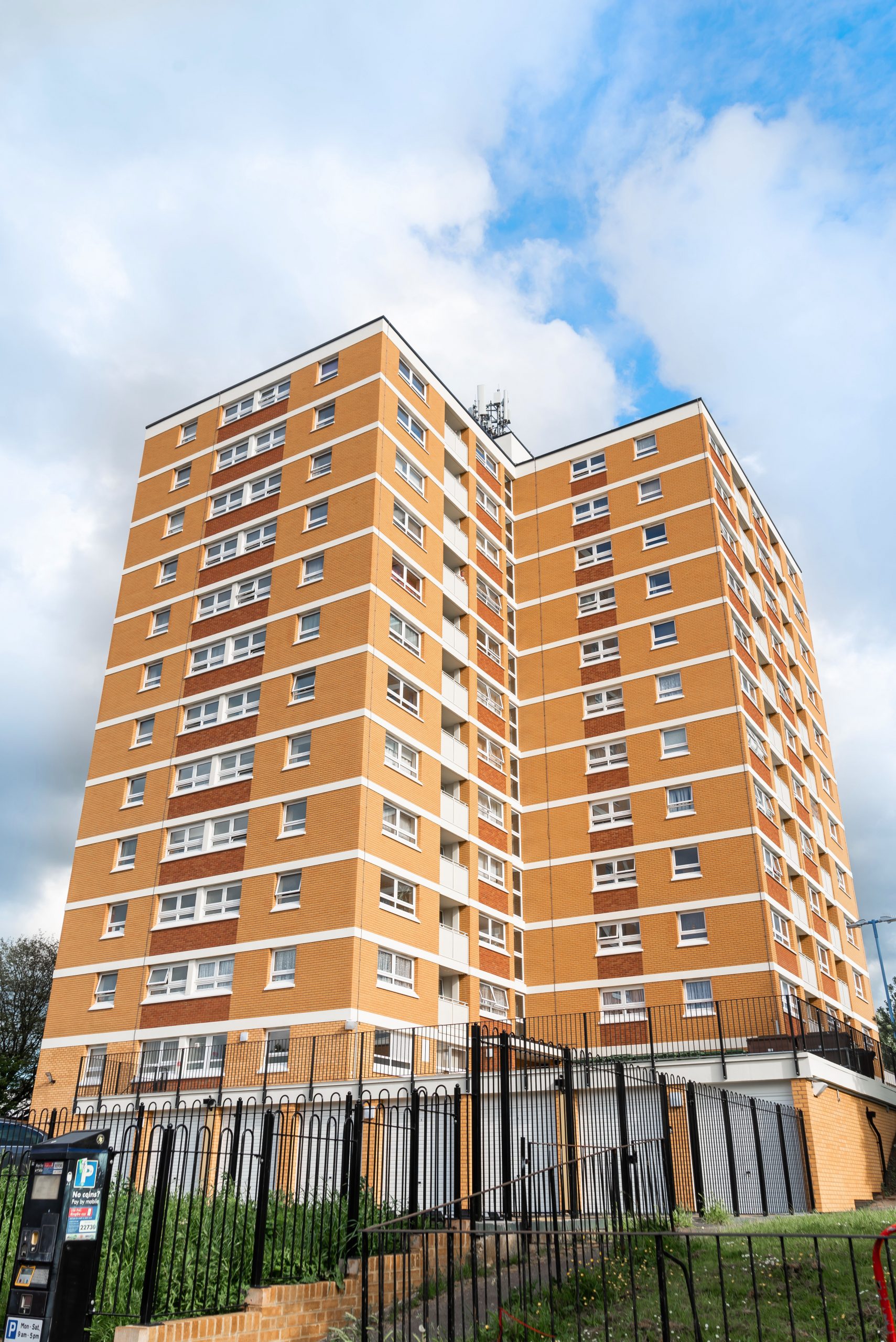 Gaywood House - EWI, Roofing & Windows Replacement
